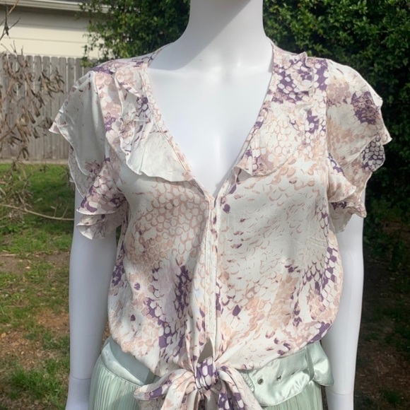 💋NWT Vintage Havana Flutter Sleeve Pull Over Ruffle Crop Top - Picture 4 of 16